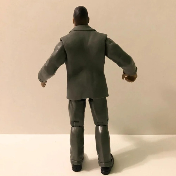 2000 The Rock Jakks Pacific Titan Tron Live WWE Wrestling  Figure and Chair - Picture 5 of 15